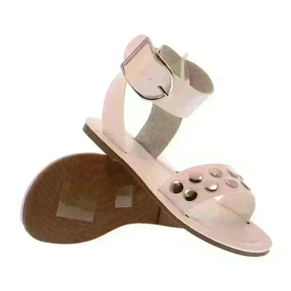 NEW NIB Truffle Collection Total Stud Vegan White Leather Sandal Sz 8.5 US - Picture 3 of 7